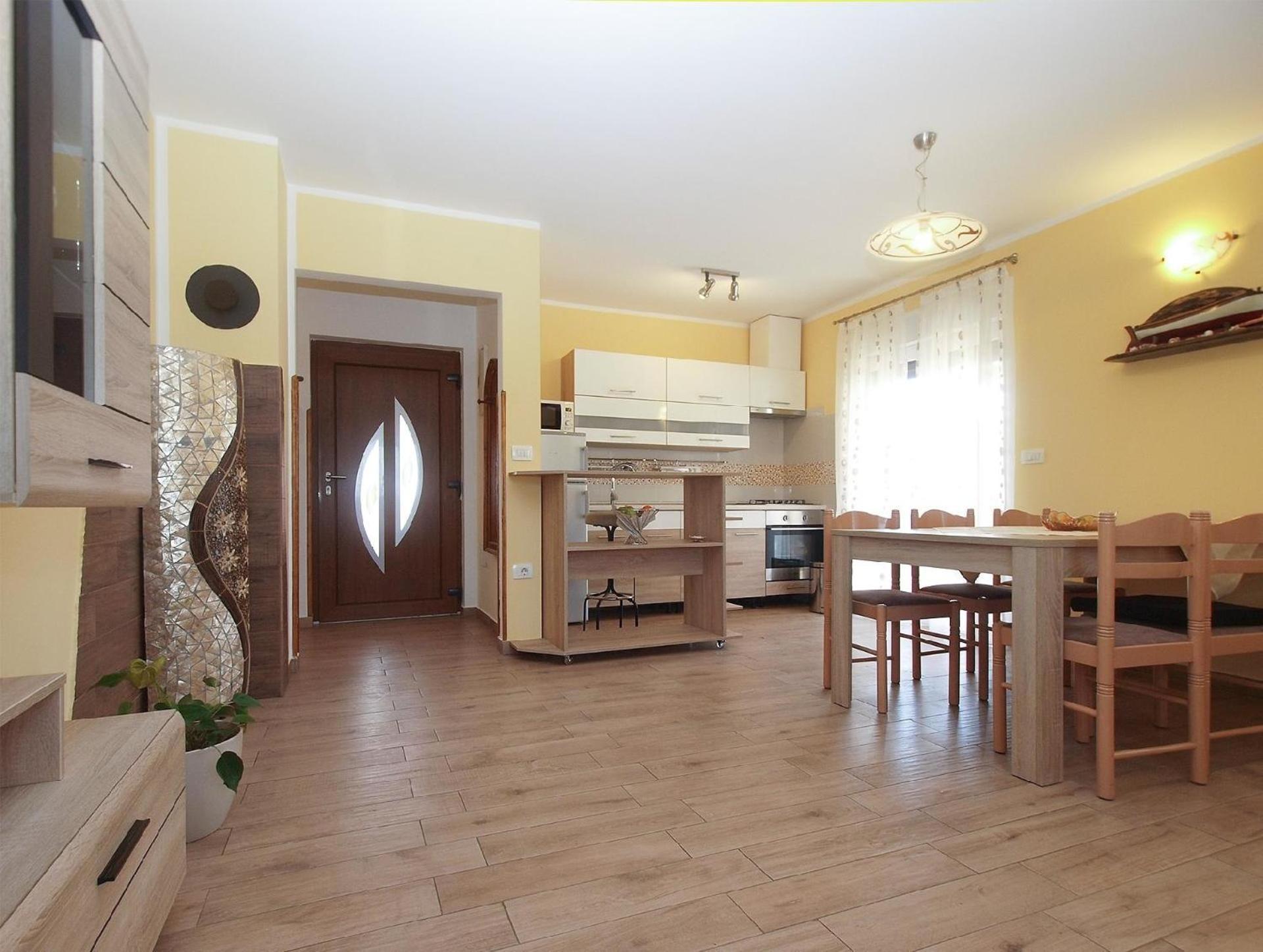 Mit Privatpool Fuer 6 Personen Ca 70 Qm In Pula, Istrien Istrische Riviera *