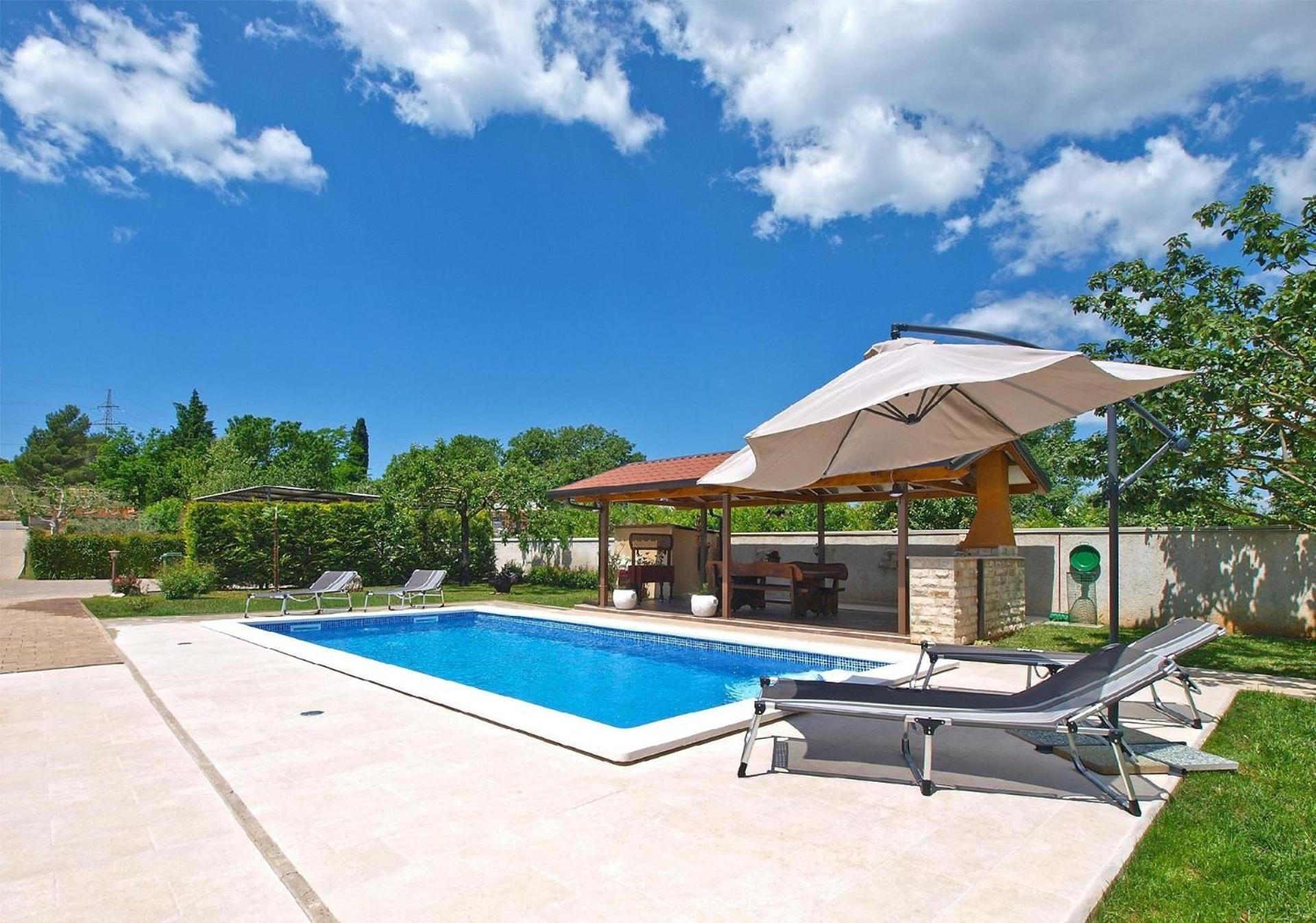 Mit Privatpool Fuer 6 Personen Ca 70 Qm In Pula, Istrien Istrische Riviera Vikendica *